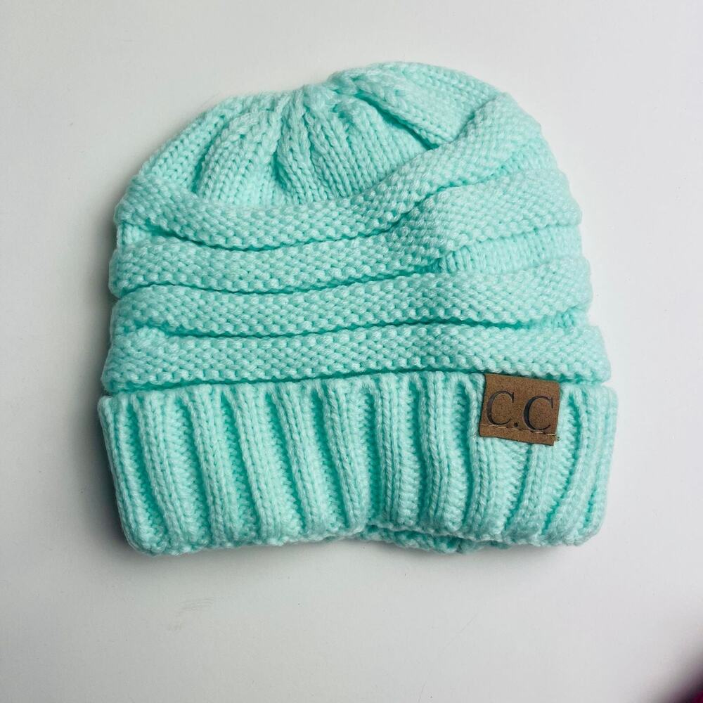 C.C Chunky Soft‎ Stretch Cable Knit Warm Fuzzy Lined Girls Beanie Hat Mint Green